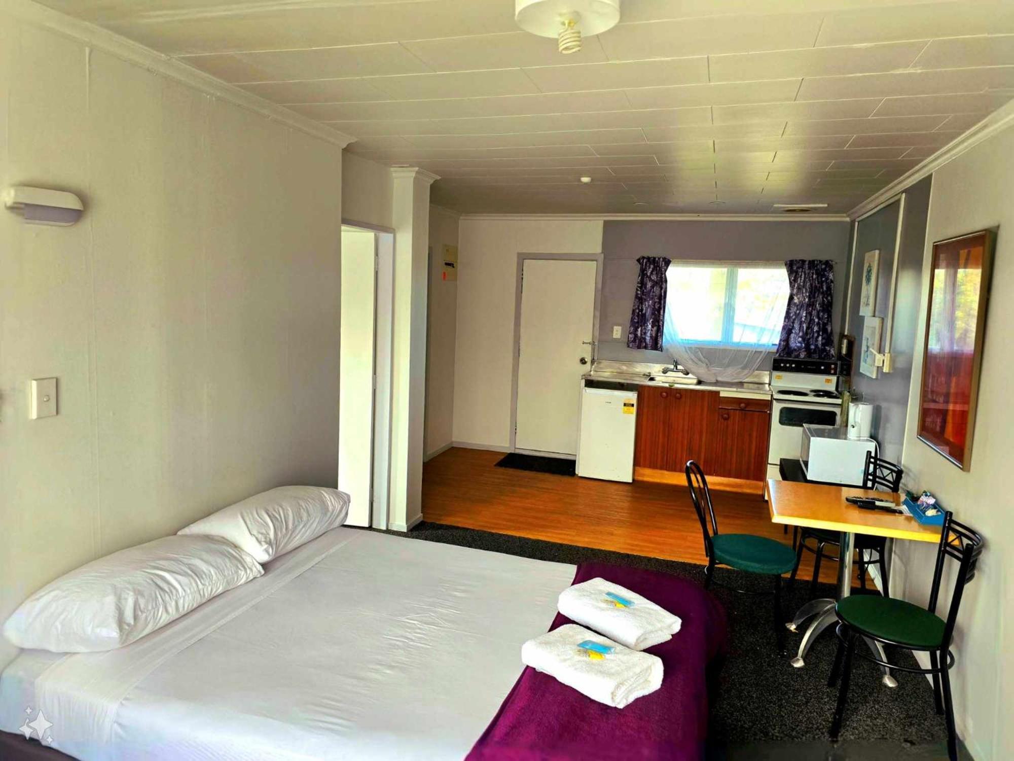 Putaruru Arms Motor Inn Exterior foto